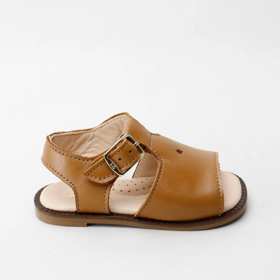 Papanatas Madera Star Sandal