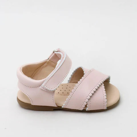 Papanatas Rosa Bebe Scalloped Sandal