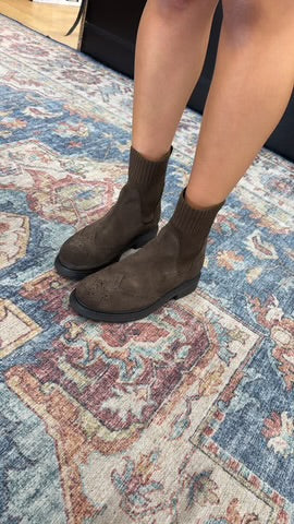 Valencia Testa Knit Wingtip Bootie