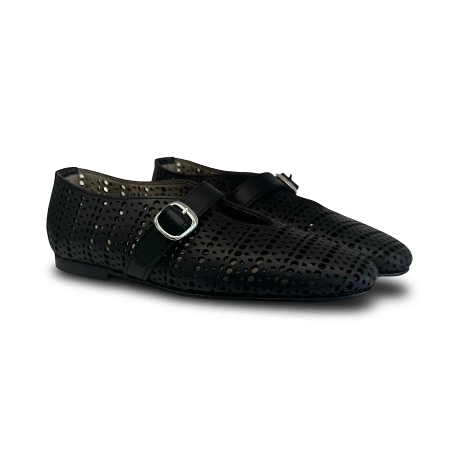 Valencia Black Laser Scallop Marry Jane