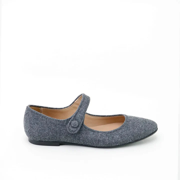 Papanatas Gray Wool Pointed Mary Jane