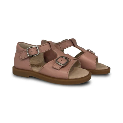 Beberlis Pink T-Strap Buckle Sandal