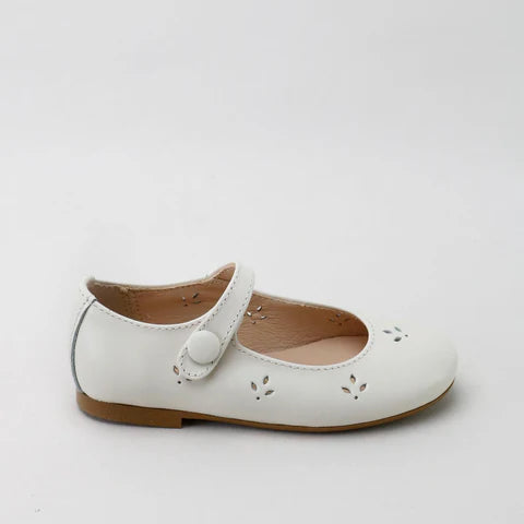 Papanatas Beige Laser Cut Mary Jane