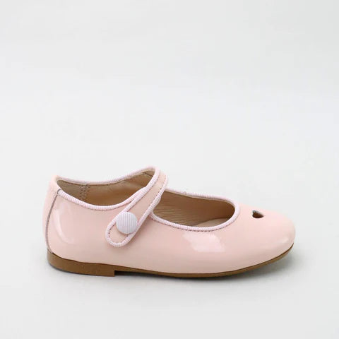 Papanatas Patent Chicle Heart Cut Out Mary Jane