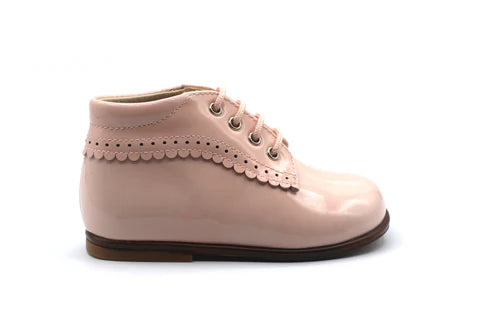 Beberlis Soft Pink Patent Lace up Baby Bootie