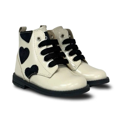 Beberlis Cream Heart Bootie