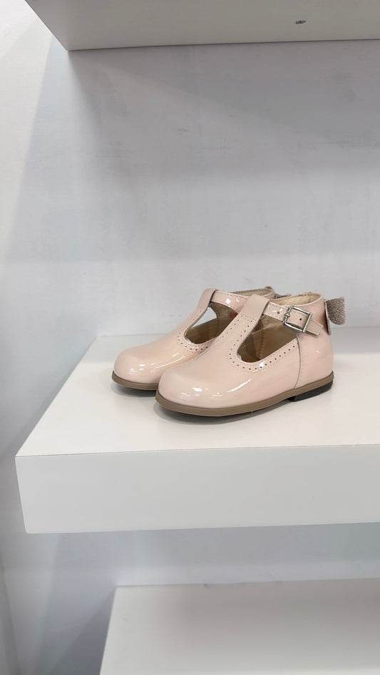 Beberlis Pink Patent Bow Baby T-Strap